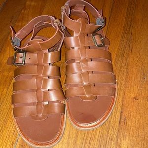 Size 6 brown sandals